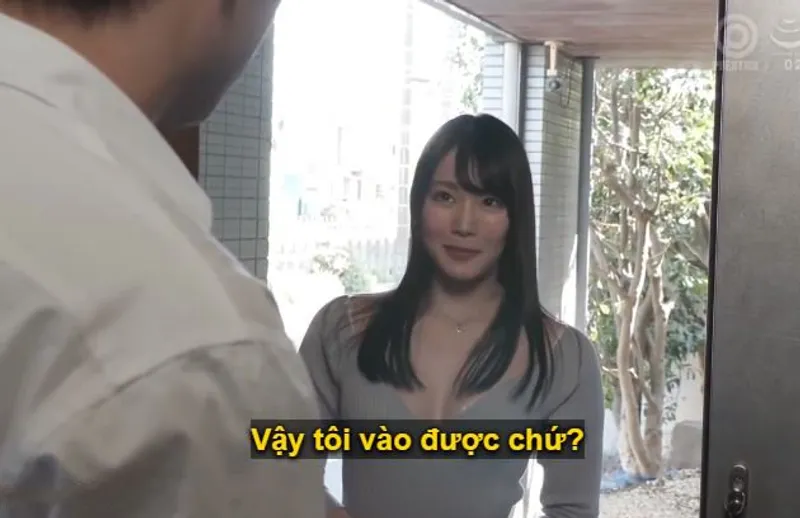 Anh chàng giàu có bị em gái xinh đẹp nhà bên cạnh, mới cưới chồng và dọn về, chủ động dụ dỗ quan hệ.